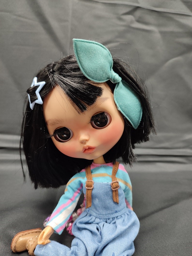 凱特 - Custom Blythe 娃娃獨一無二的 OOAK Custom 哇 Blythe 娃娃