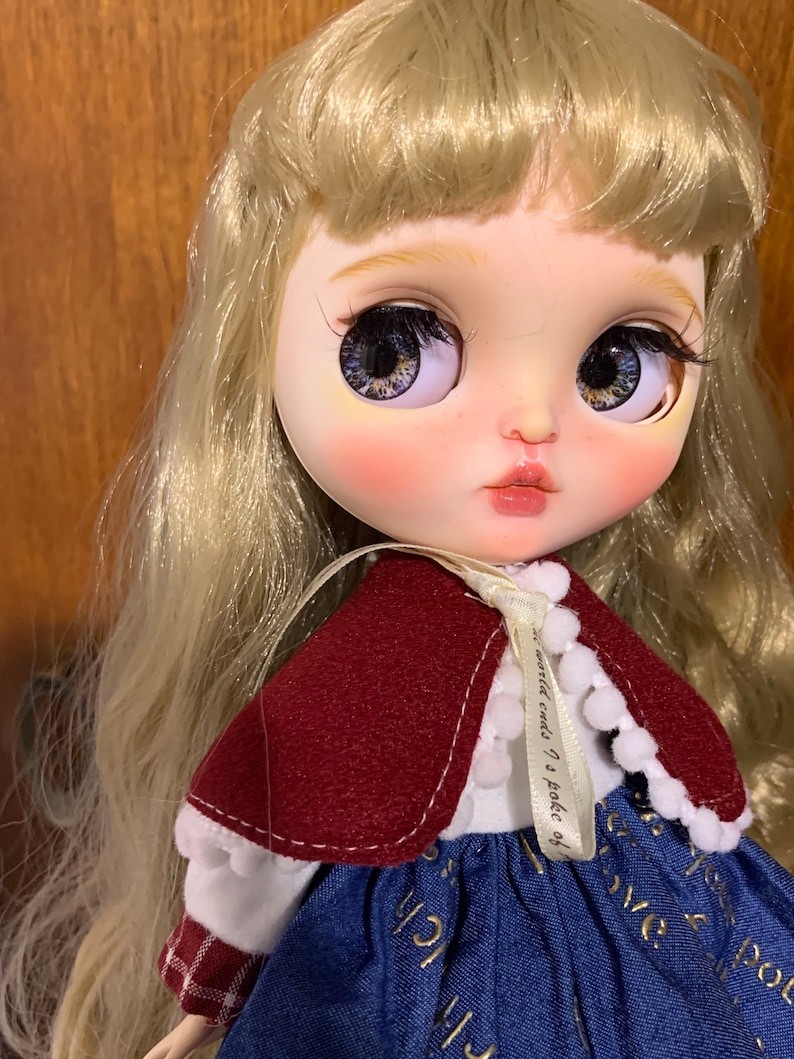 Malani – Custom Blythe Doll One-Of-A-Kind OOAK Custom OOAK Blythe Doll
