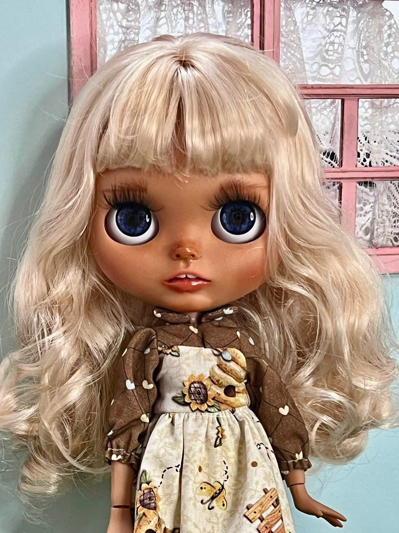 Natalie- Custom Blythe Bambola unica nel suo genere OOAK Custom OOAK Blythe Bambola