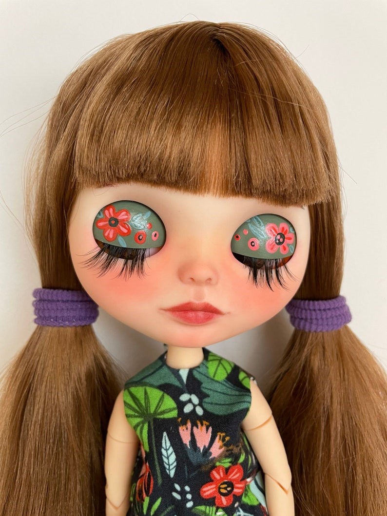 Valentina – Custom Blythe Doll One-Of-A-Kind OOAK Custom OOAK Blythe Doll