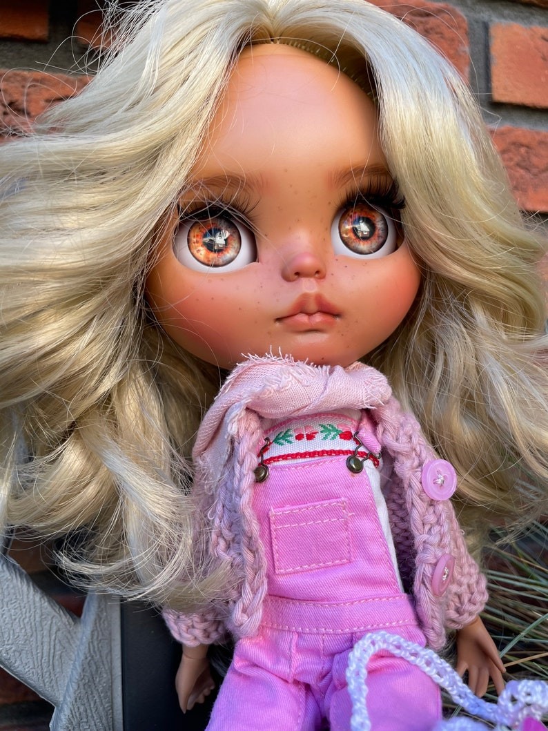 Alondra – Custom Blythe Doll One-Of-A-Kind OOAK Custom OOAK Blythe Doll
