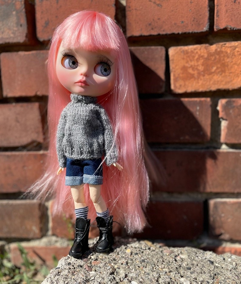Anya – Custom Blythe Doll One-Of-A-Kind OOAK Custom OOAK Blythe Doll