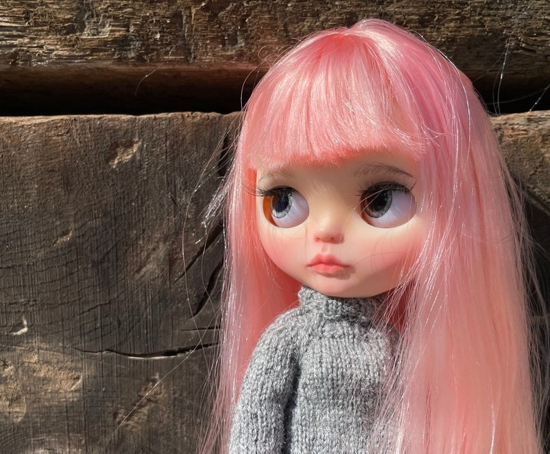 Anya – Custom Blythe Doll One-Of-A-Kind OOAK Custom OOAK Blythe Doll
