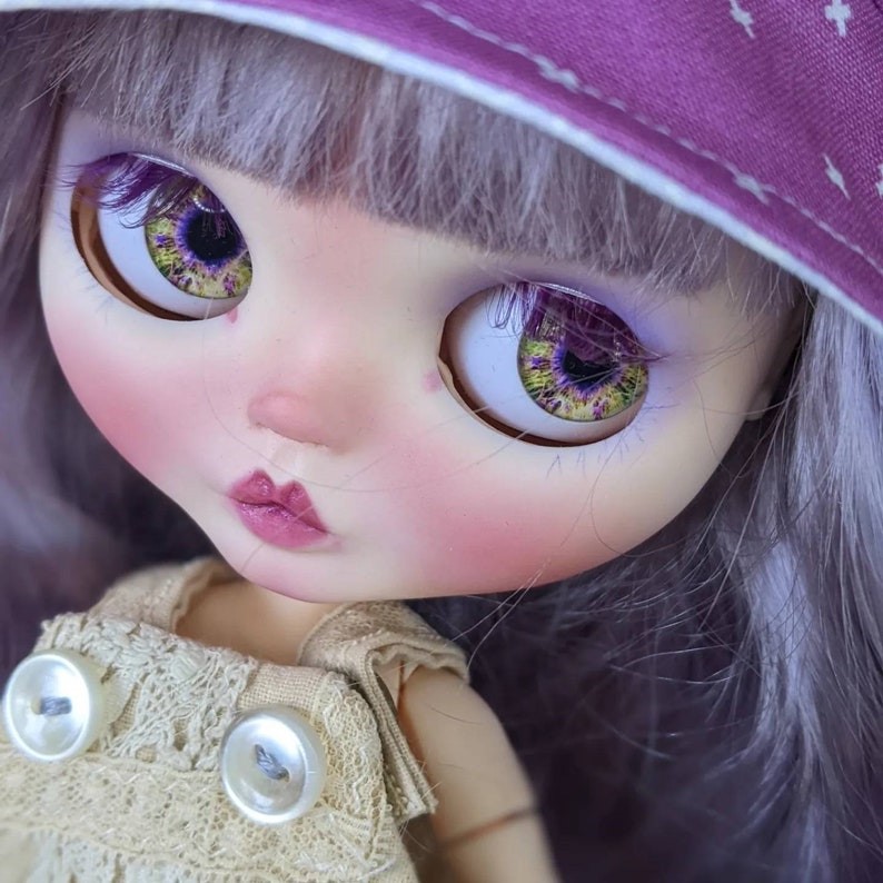 Ariya – Custom Blythe Doll One-Of-A-Kind OOAK Custom OOAK Blythe Doll