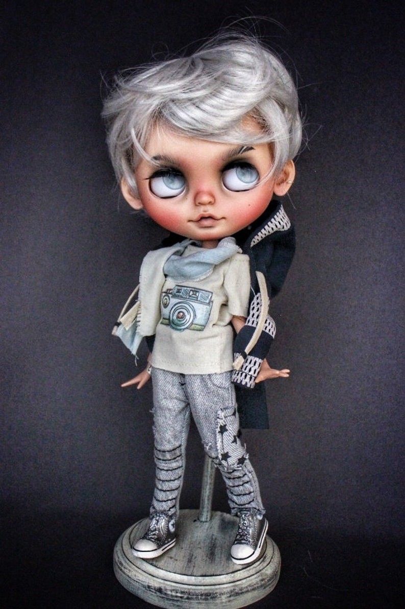 Chris – Custom Blythe Doll One-Of-A-Kind OOAK Custom OOAK Blythe Doll
