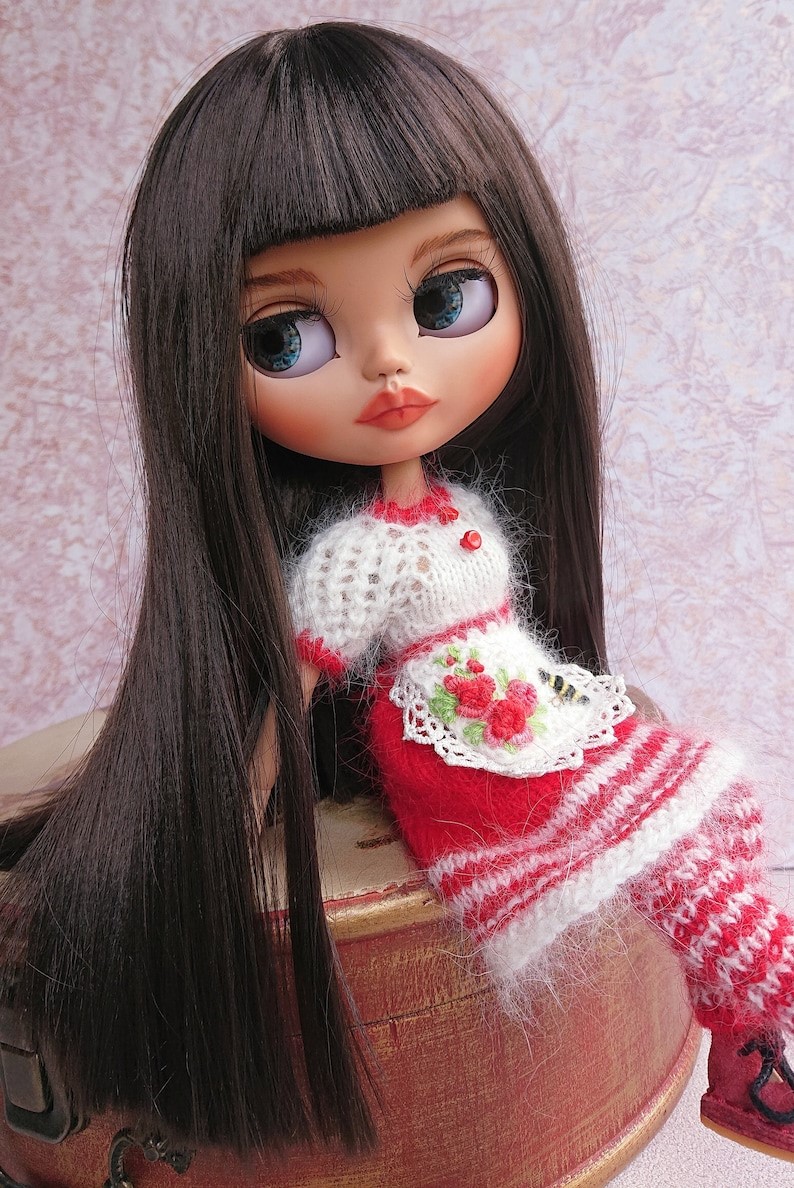 Leona – Custom Blythe Doll One-Of-A-Kind OOAK Custom OOAK Blythe Doll