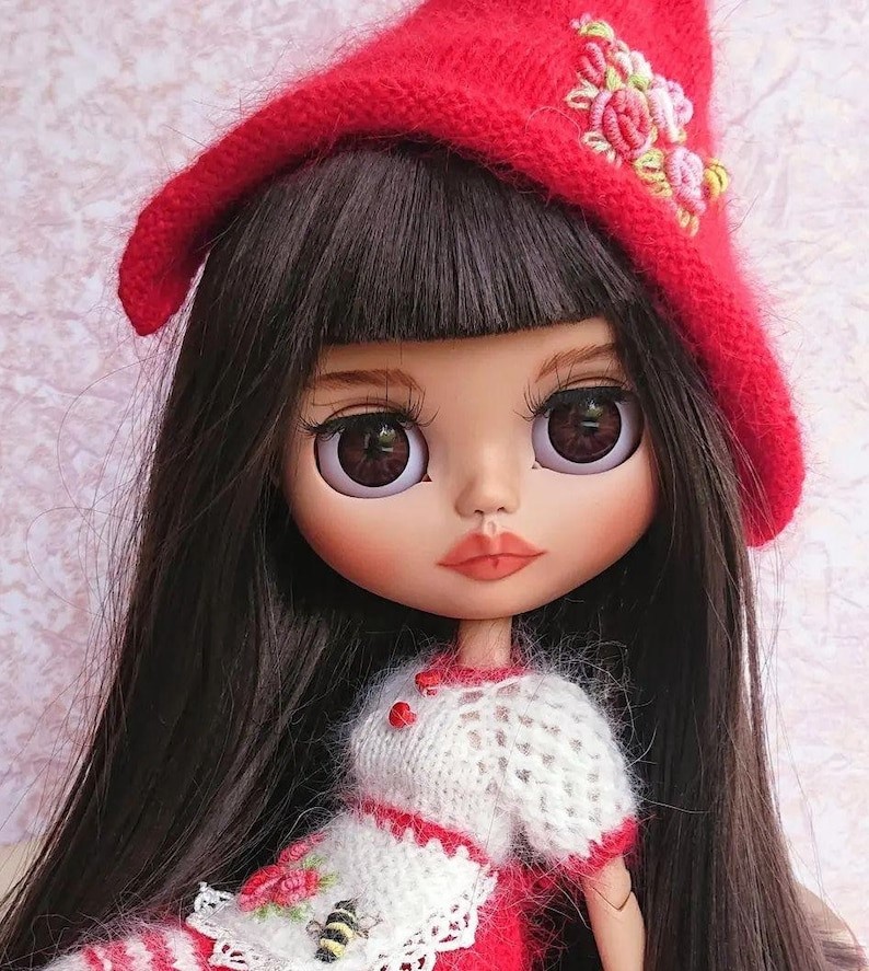 Leona – Custom Blythe Doll One-Of-A-Kind OOAK Sold-out OOAK Dolls