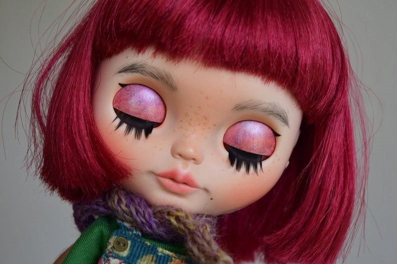 Saige – Custom Blythe Doll One-Of-A-Kind OOAK Custom OOAK Blythe Doll