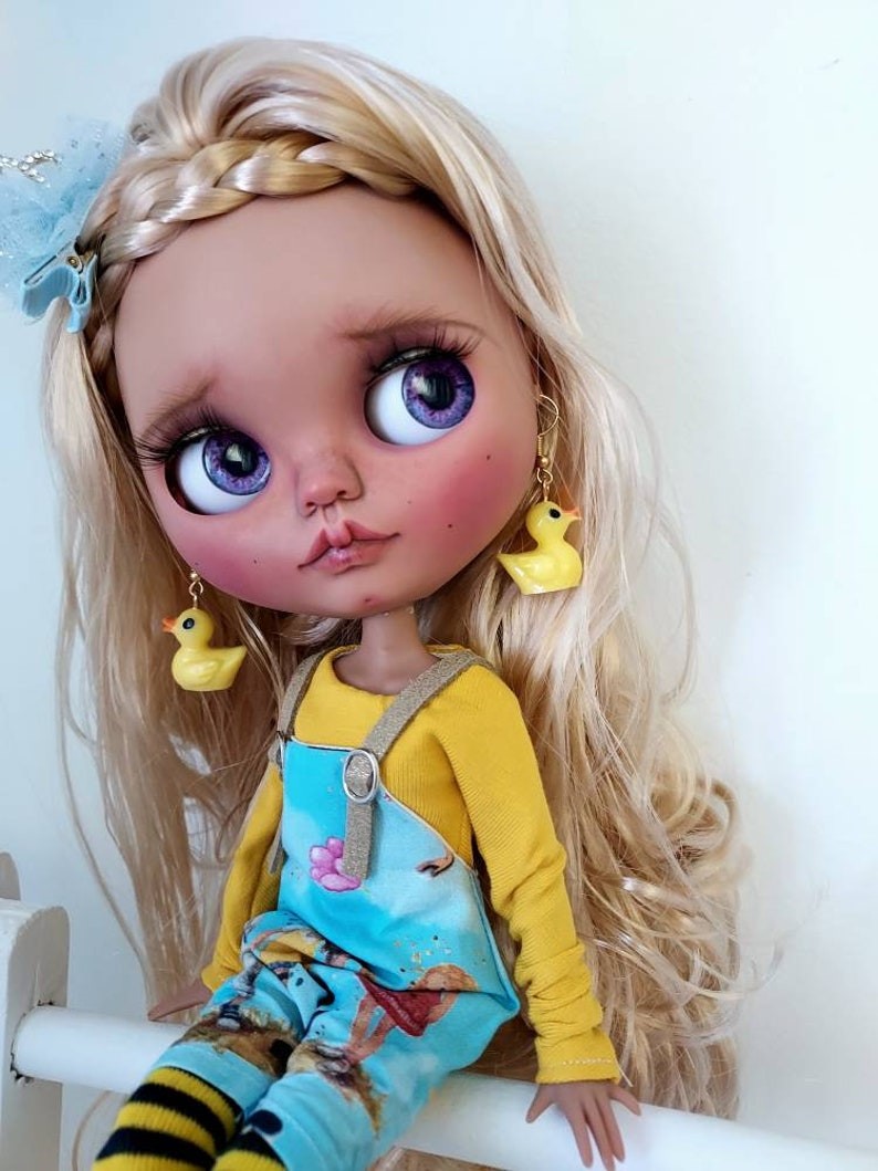 Amalie – Custom Blythe Doll One-Of-A-Kind OOAK Custom OOAK Blythe Doll