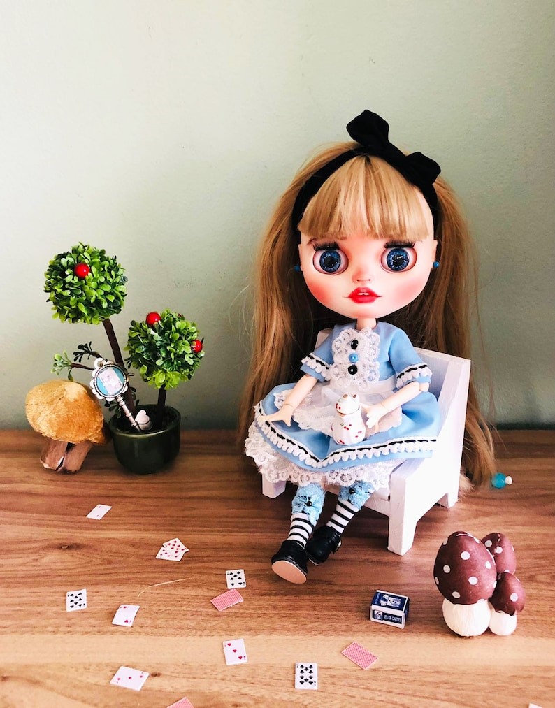 Amaris – Custom Blythe Doll One-Of-A-Kind OOAK Custom OOAK Blythe Doll