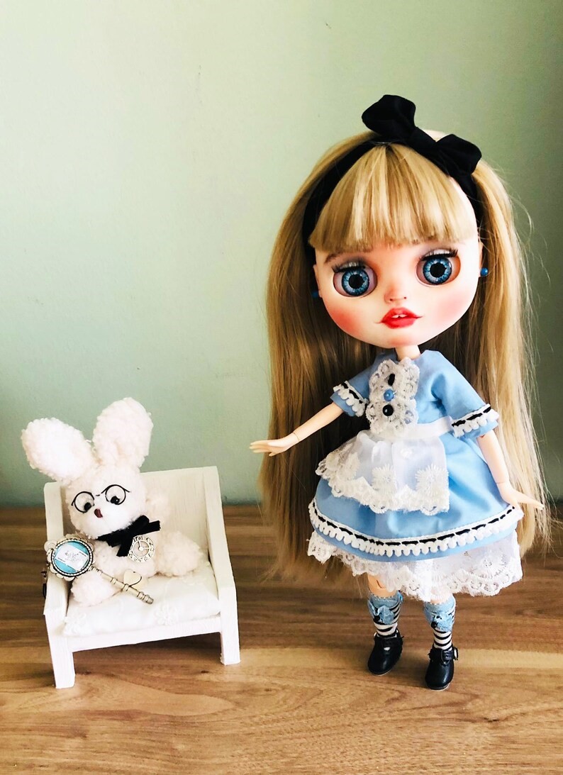 Amaris – Custom Blythe Doll One-Of-A-Kind OOAK Custom OOAK Blythe Doll