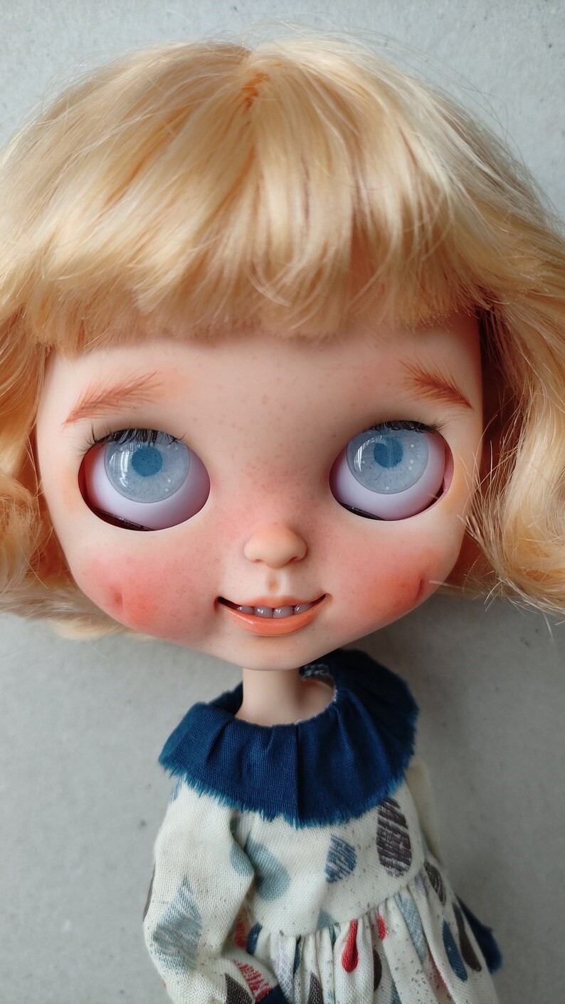 Annabella – Custom Blythe Doll One-Of-A-Kind OOAK Custom OOAK Blythe Doll