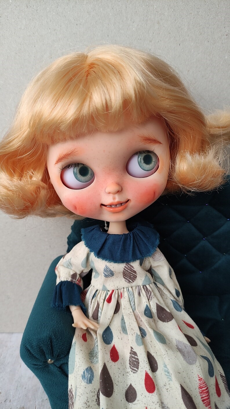 Annabella – Custom Blythe Doll One-Of-A-Kind OOAK Custom OOAK Blythe Doll