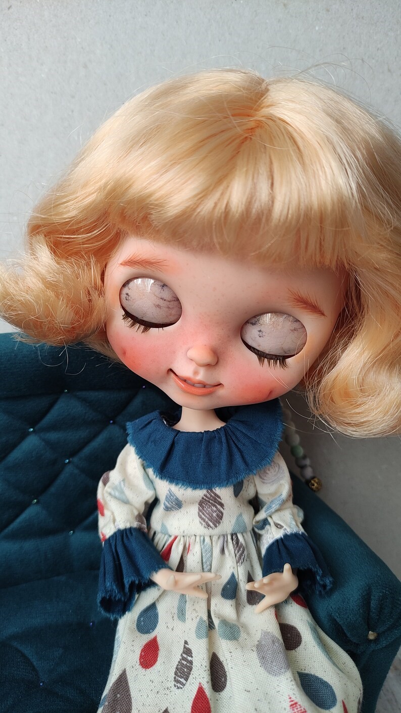 Annabella – Custom Blythe Doll One-Of-A-Kind OOAK Custom OOAK Blythe Doll