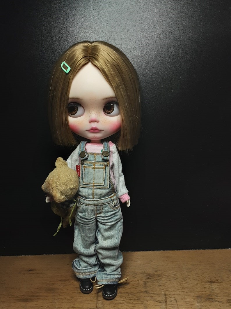Aubrey – Custom Blythe Doll One-Of-A-Kind OOAK Custom OOAK Blythe Doll