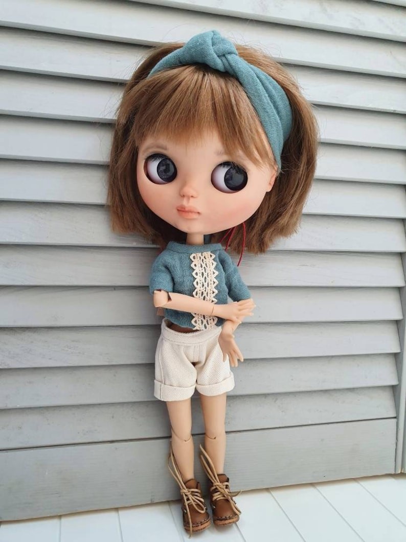Barbara – Custom Blythe Doll One-Of-A-Kind OOAK Custom OOAK Blythe Doll