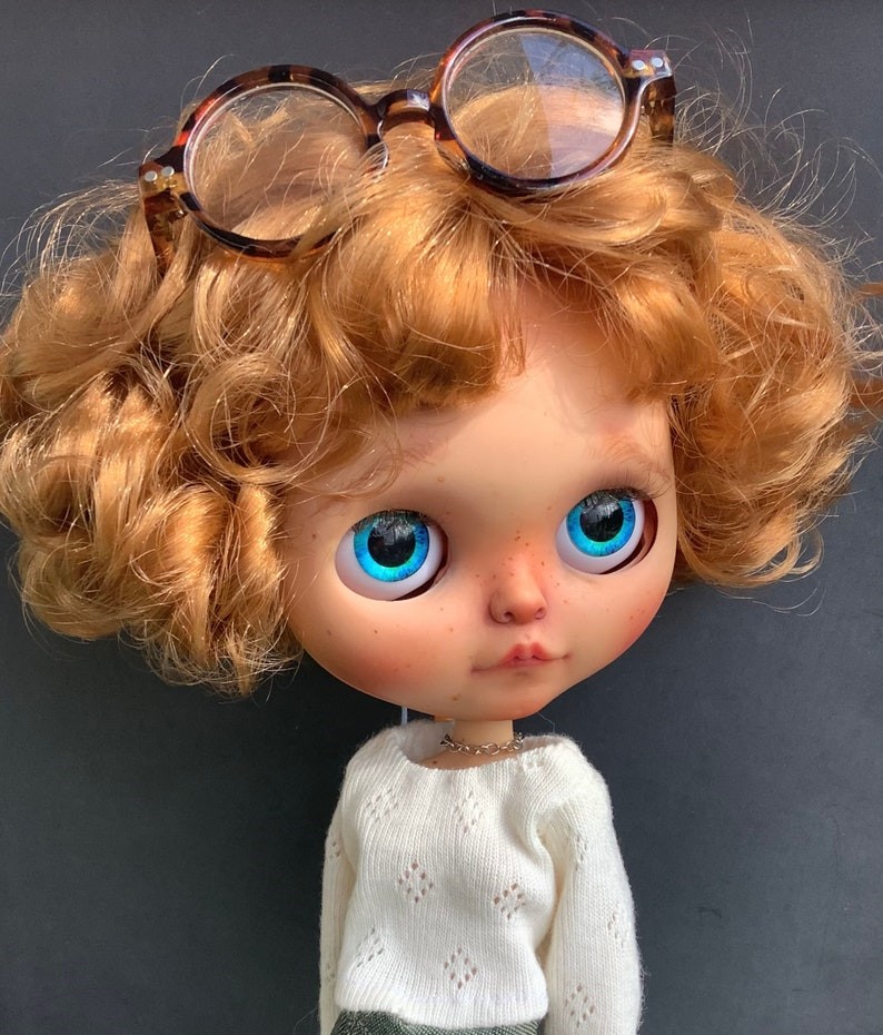 Billie – Custom Blythe Doll One-Of-A-Kind OOAK Custom OOAK Blythe Doll