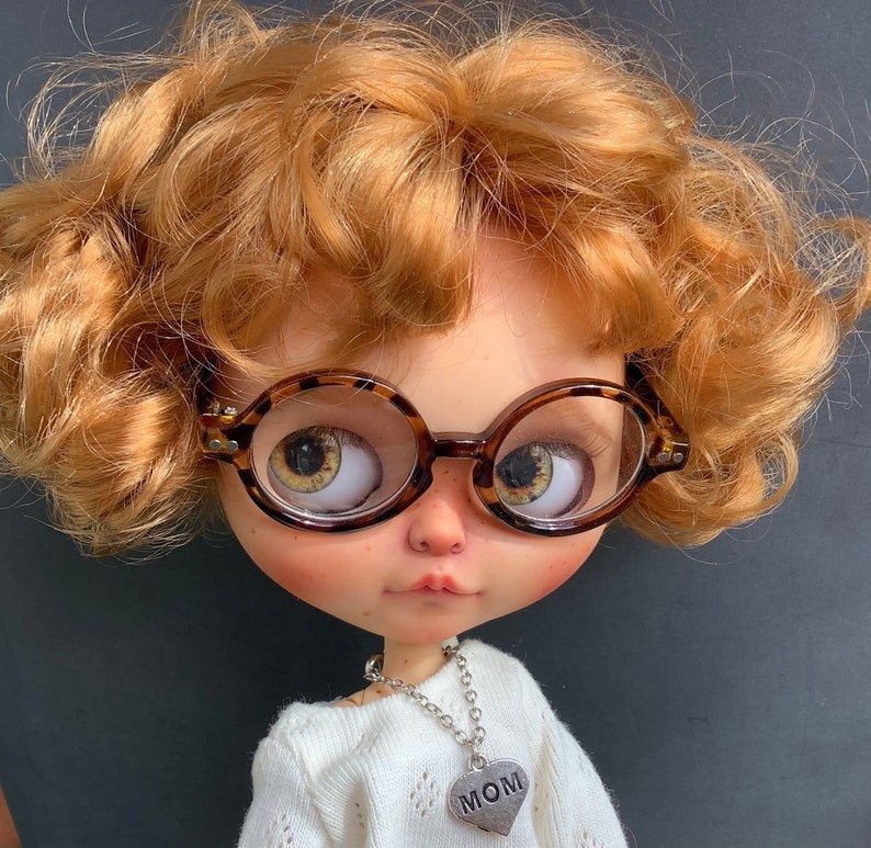 Billie – Custom Blythe Doll One-Of-A-Kind OOAK Custom OOAK Blythe Doll