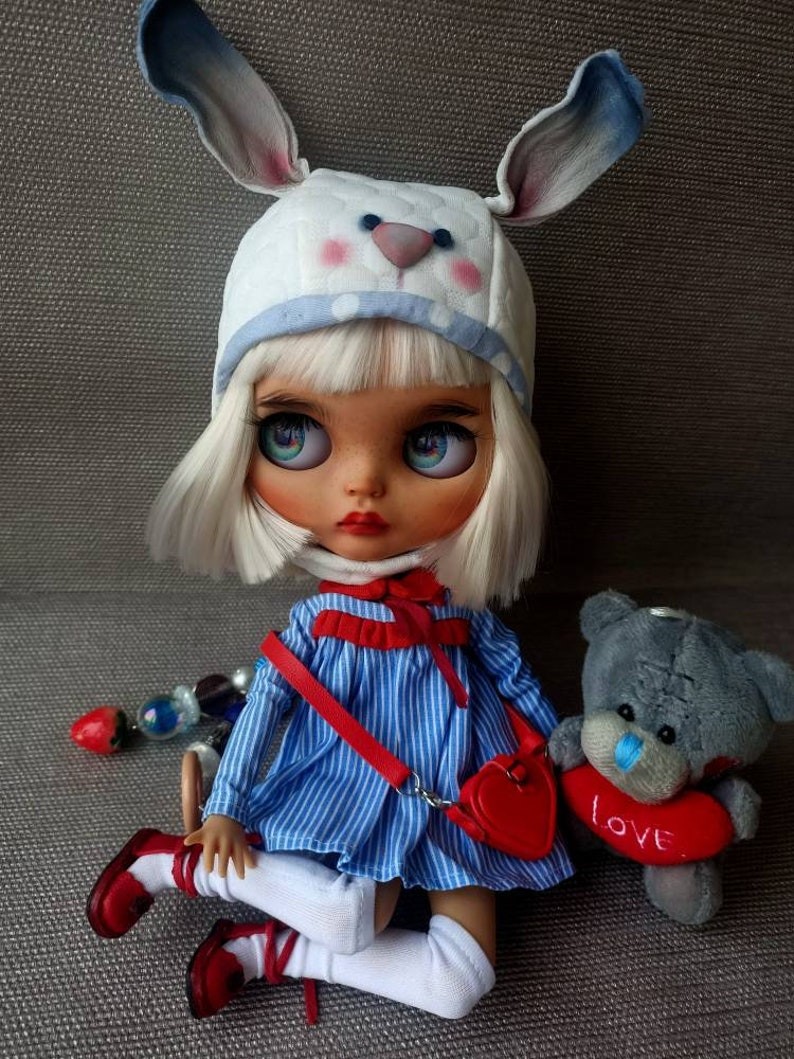 Brittany – Custom Blythe Doll One-Of-A-Kind OOAK Custom OOAK Blythe Doll