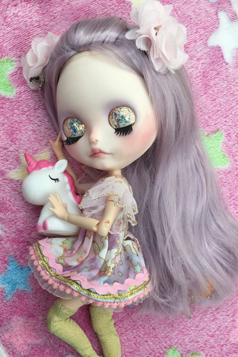 Chloe – Custom Blythe Doll One-Of-A-Kind OOAK 
