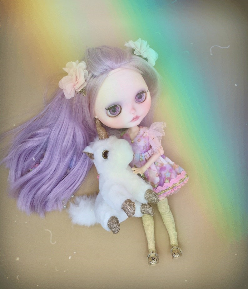 Chloe – Custom Blythe Doll One-Of-A-Kind OOAK 