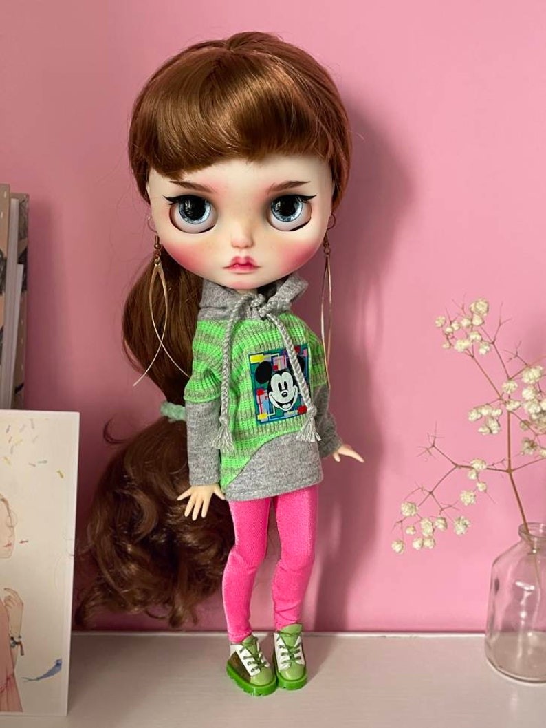 Delilah – Custom Blythe Doll One-Of-A-Kind OOAK Custom OOAK Blythe Doll