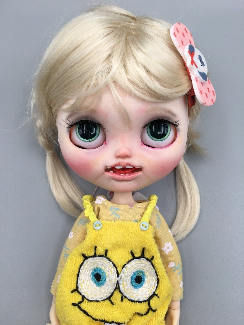 Eleanor – Custom Blythe Doll One-Of-A-Kind OOAK Custom OOAK Blythe Doll