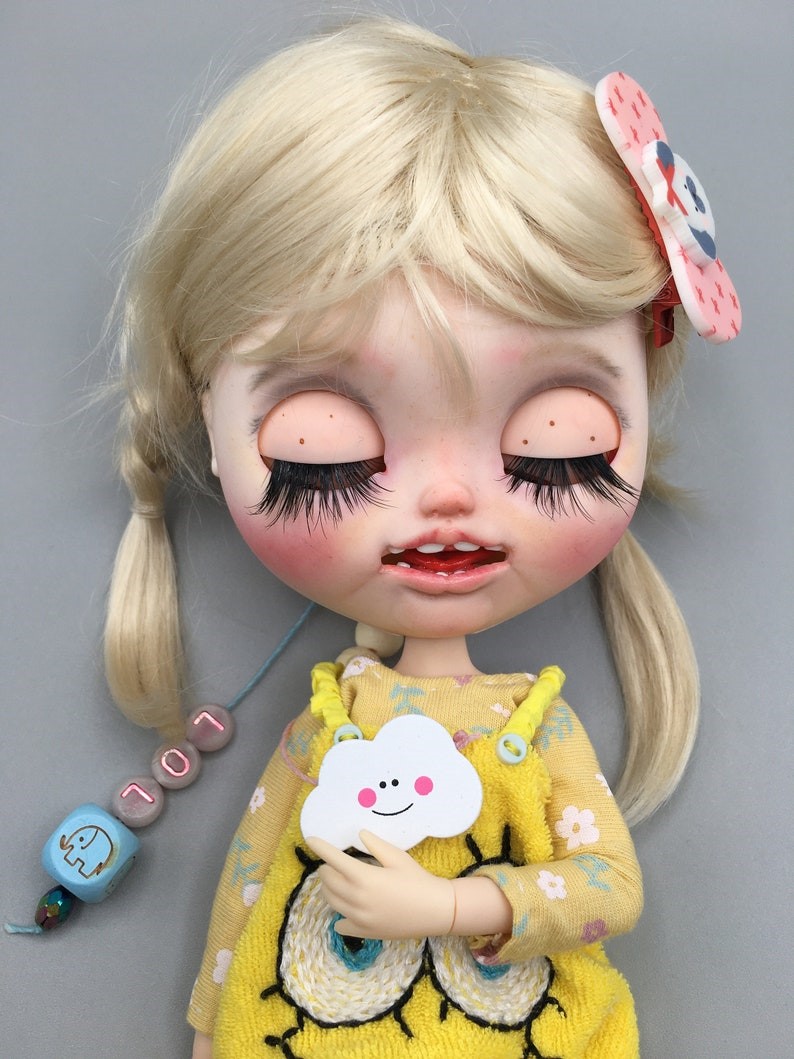 Eleanor – Custom Blythe Doll One-Of-A-Kind OOAK Custom OOAK Blythe Doll