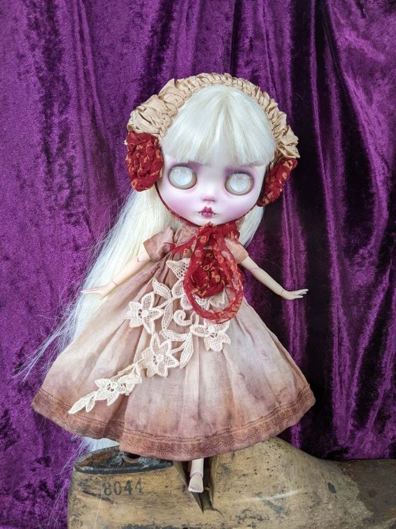 Emily – Custom Blythe Doll One-Of-A-Kind OOAK Custom OOAK Blythe Doll