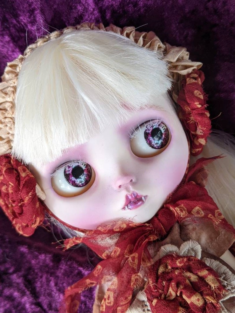 Emily – Custom Blythe Doll One-Of-A-Kind OOAK Custom OOAK Blythe Doll