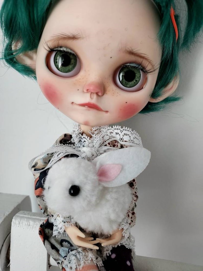 Georgia – Custom Blythe Doll One-Of-A-Kind OOAK Custom OOAK Blythe Doll