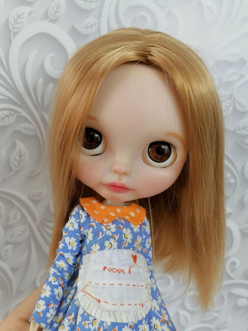 Hana – Custom Blythe Doll One-Of-A-Kind OOAK Custom OOAK Blythe Doll