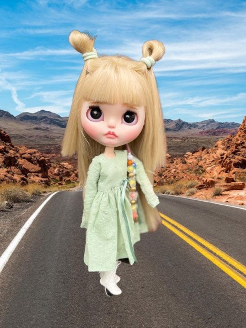 Katherine – Custom Blythe Doll One-Of-A-Kind OOAK Custom OOAK Blythe Doll