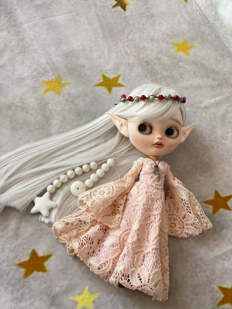 Layla – Custom Blythe Doll One-Of-A-Kind OOAK Custom OOAK Blythe Doll