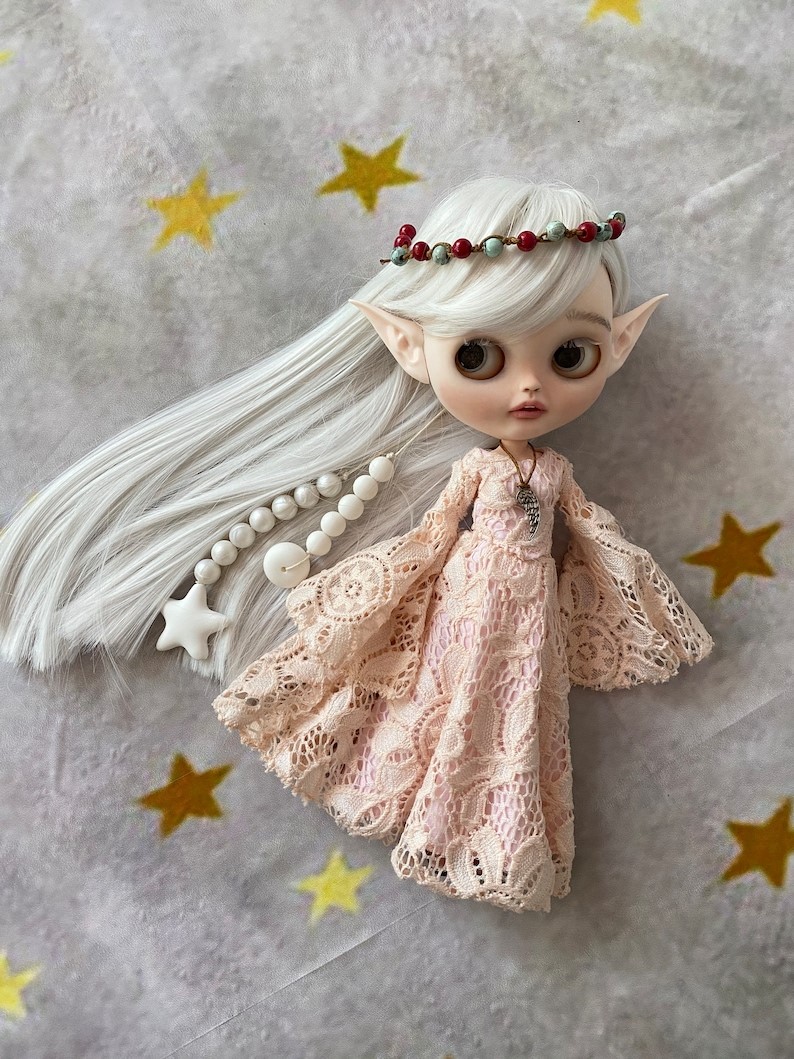 Layla – Custom Blythe Doll One-Of-A-Kind OOAK Custom OOAK Blythe Doll
