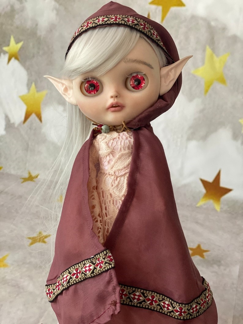 Layla – Custom Blythe Doll One-Of-A-Kind OOAK Custom OOAK Blythe Doll