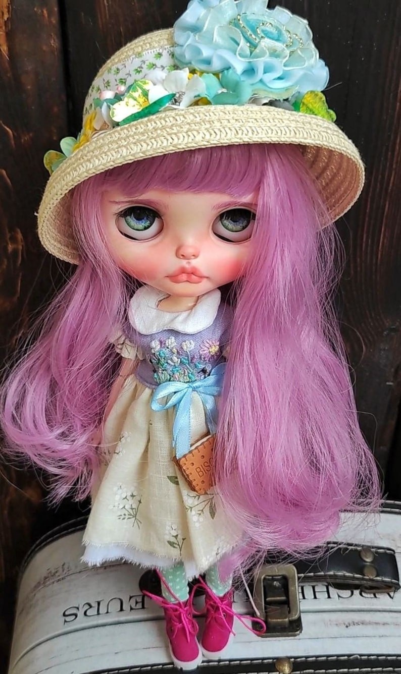 Loretta – Custom Blythe Doll One-Of-A-Kind OOAK Custom OOAK Blythe Doll