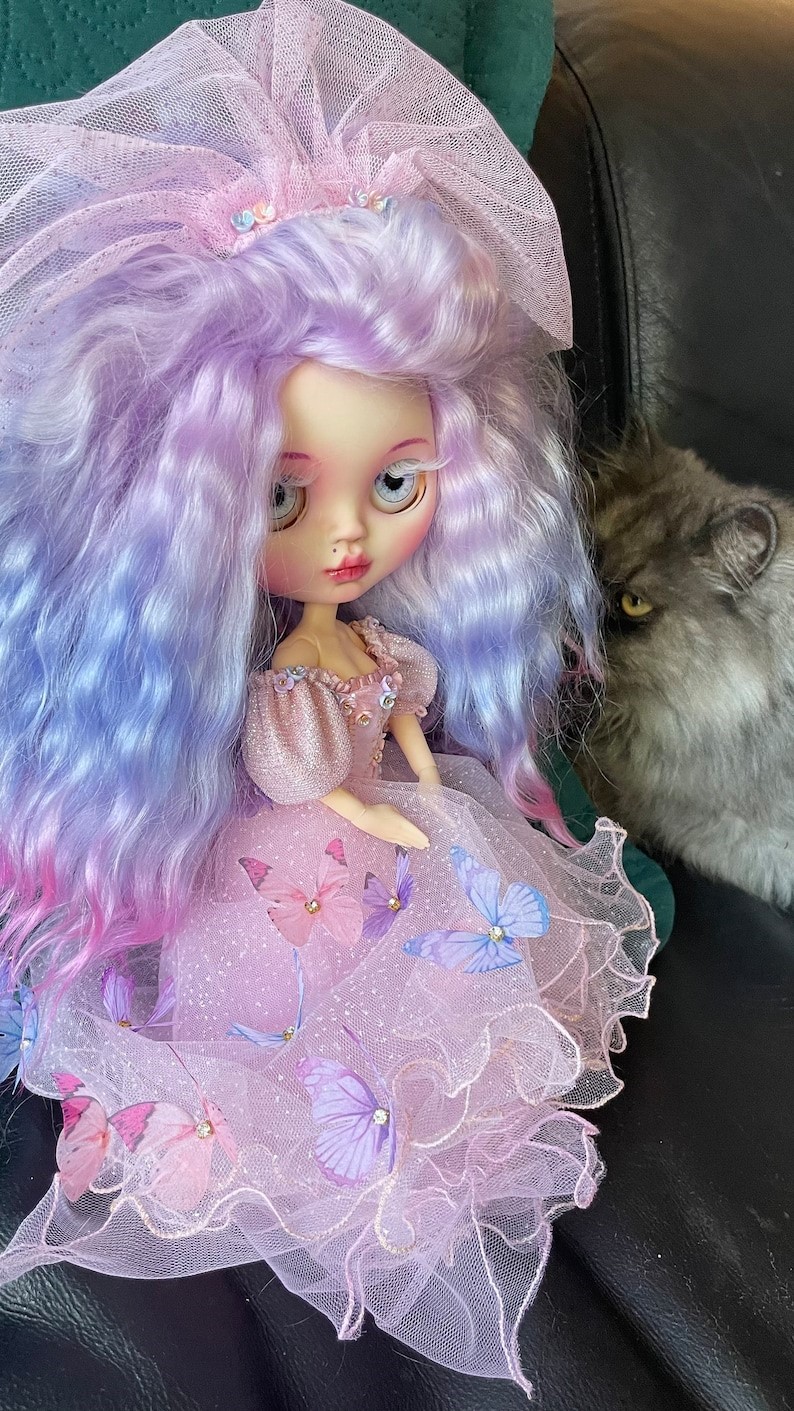 Luisa – Custom Blythe Doll One-Of-A-Kind OOAK Custom OOAK Blythe Doll