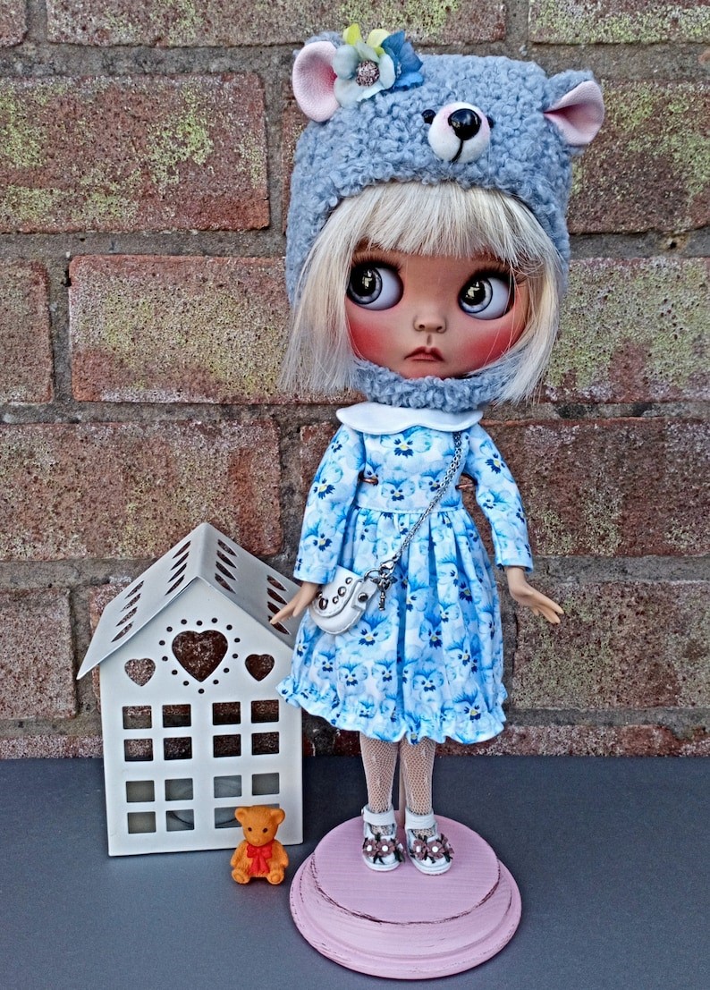 Margaret – Custom Blythe Doll One-Of-A-Kind OOAK Custom OOAK Blythe Doll