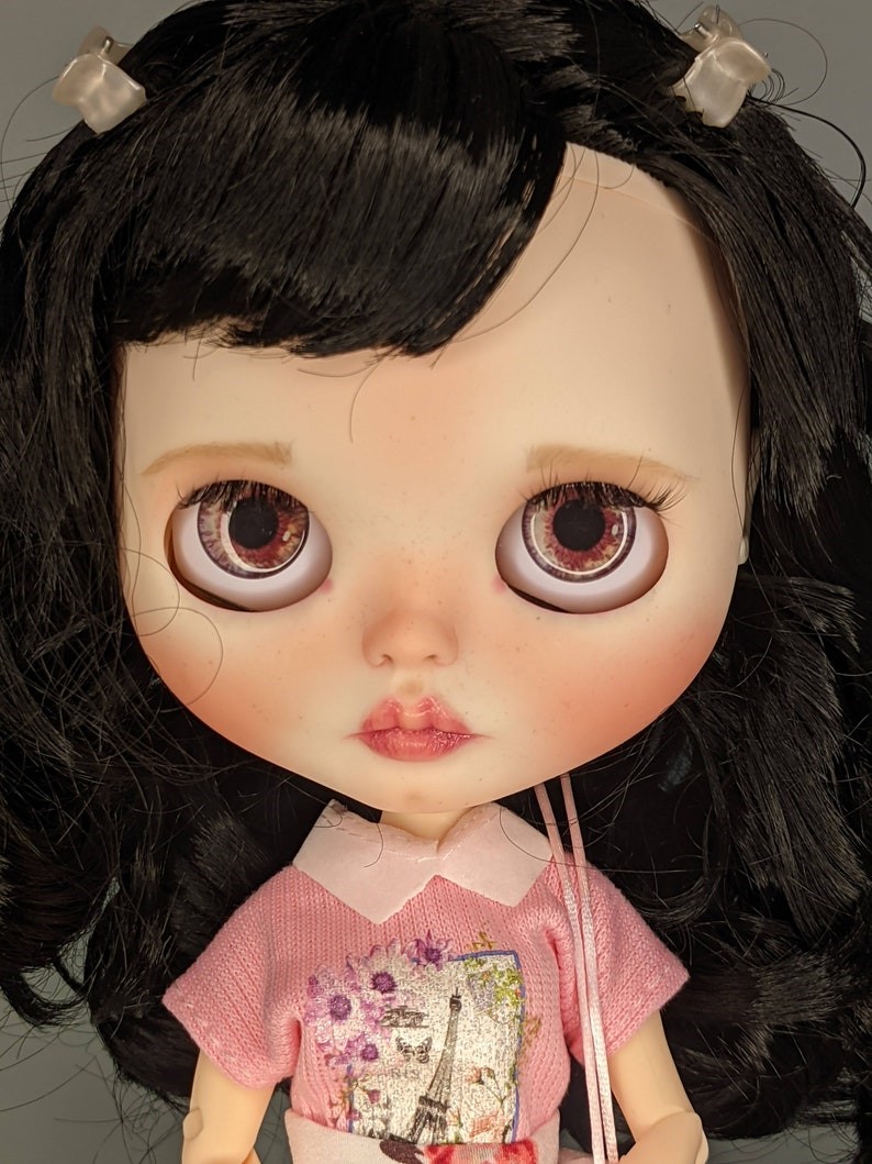 Meghan – Custom Blythe Doll One-Of-A-Kind OOAK Custom OOAK Blythe Doll