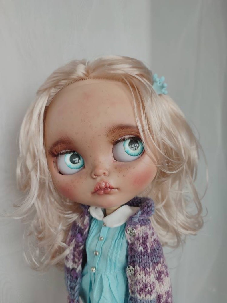 Nataly – Custom Blythe Doll One-Of-A-Kind OOAK Custom OOAK Blythe Doll