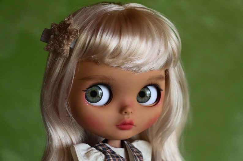 Paola – Custom Blythe Doll One-Of-A-Kind OOAK Custom OOAK Blythe Doll