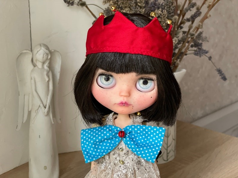 Reese – Custom Blythe Doll One-Of-A-Kind OOAK Custom OOAK Blythe Doll