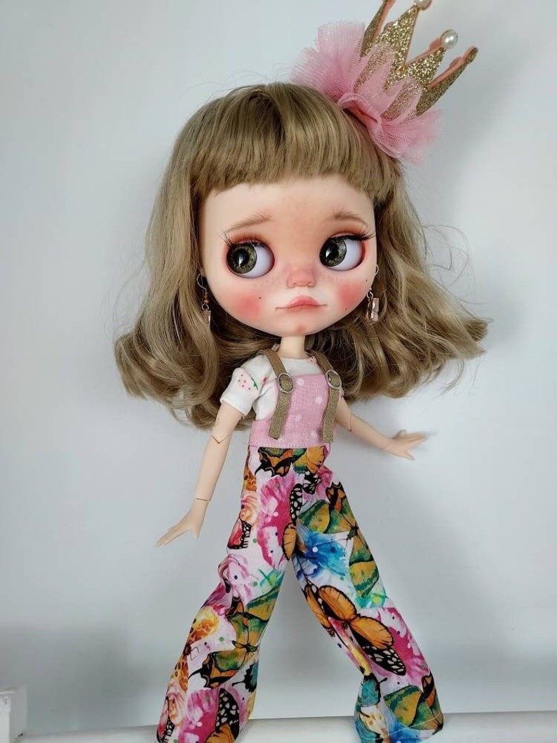 Sariah – Custom Blythe Doll One-Of-A-Kind OOAK Custom OOAK Blythe Doll