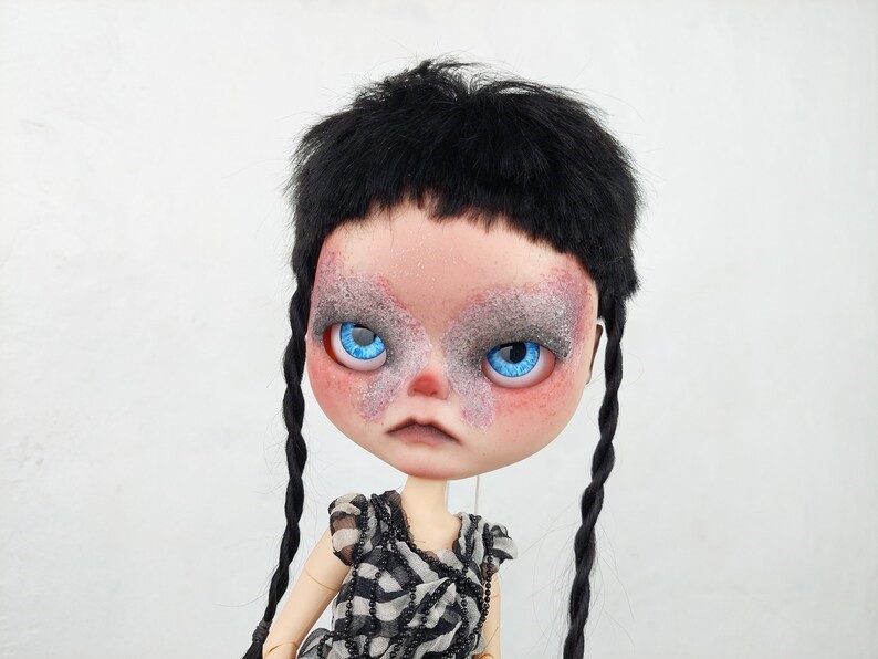 Savannah – Custom Blythe Doll One-Of-A-Kind OOAK Custom OOAK Blythe Doll