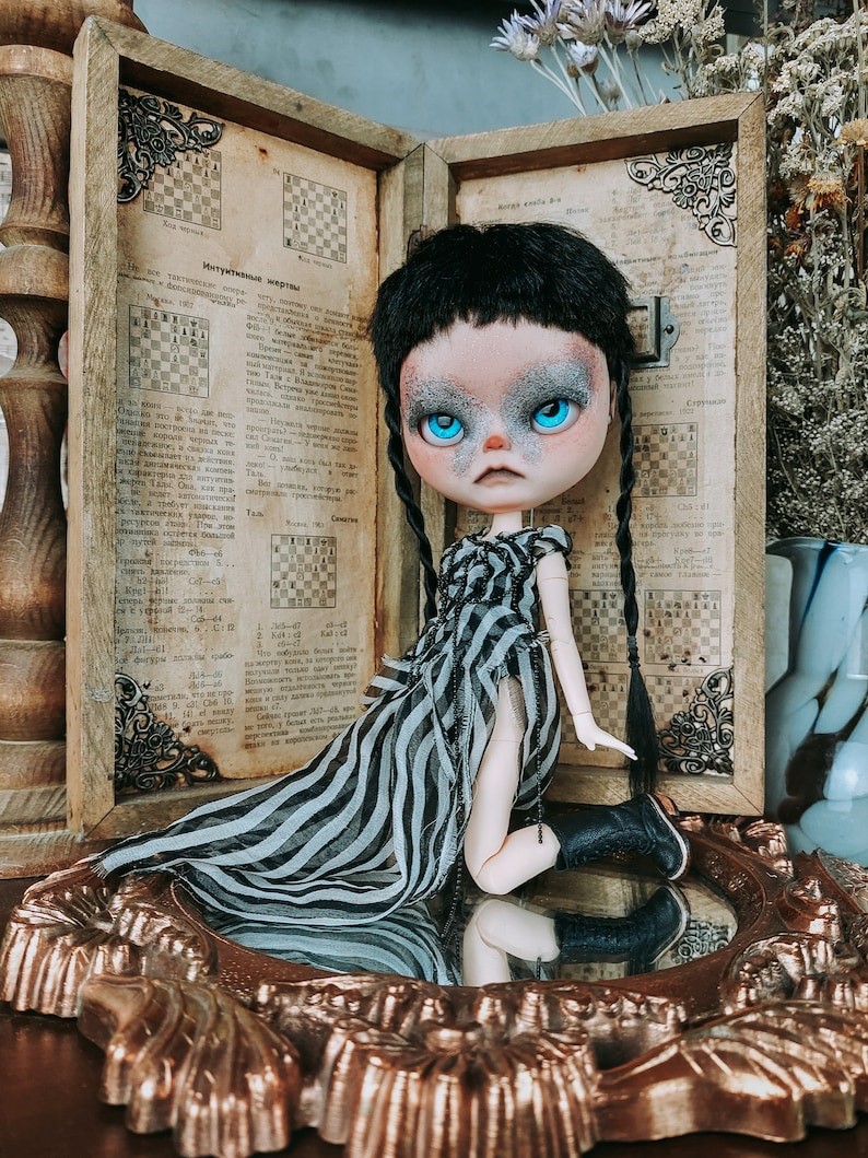 Savannah – Custom Blythe Doll One-Of-A-Kind OOAK Custom OOAK Blythe Doll