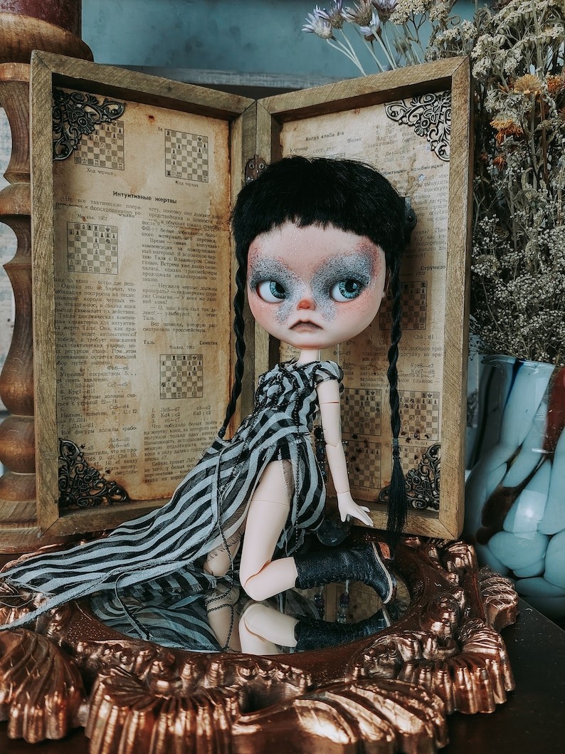 Savannah – Custom Blythe Doll One-Of-A-Kind OOAK Custom OOAK Blythe Doll
