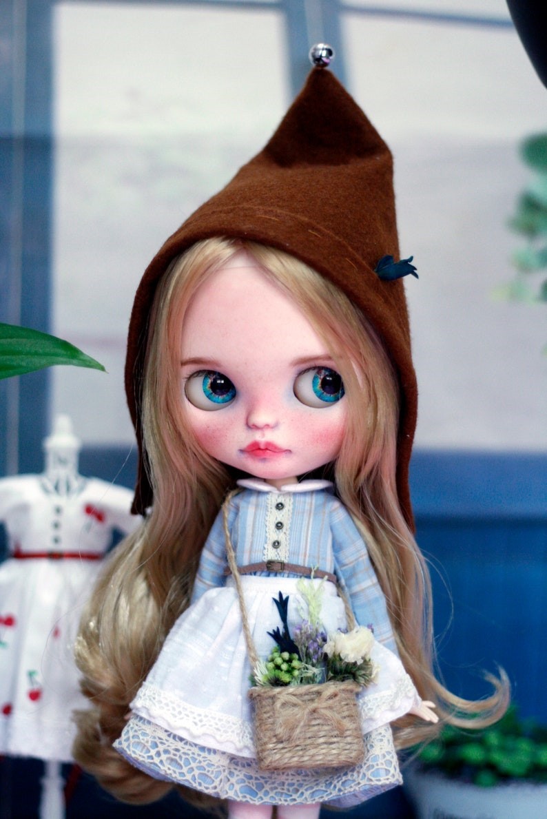 Scarlett – Custom Blythe Doll One-Of-A-Kind OOAK 