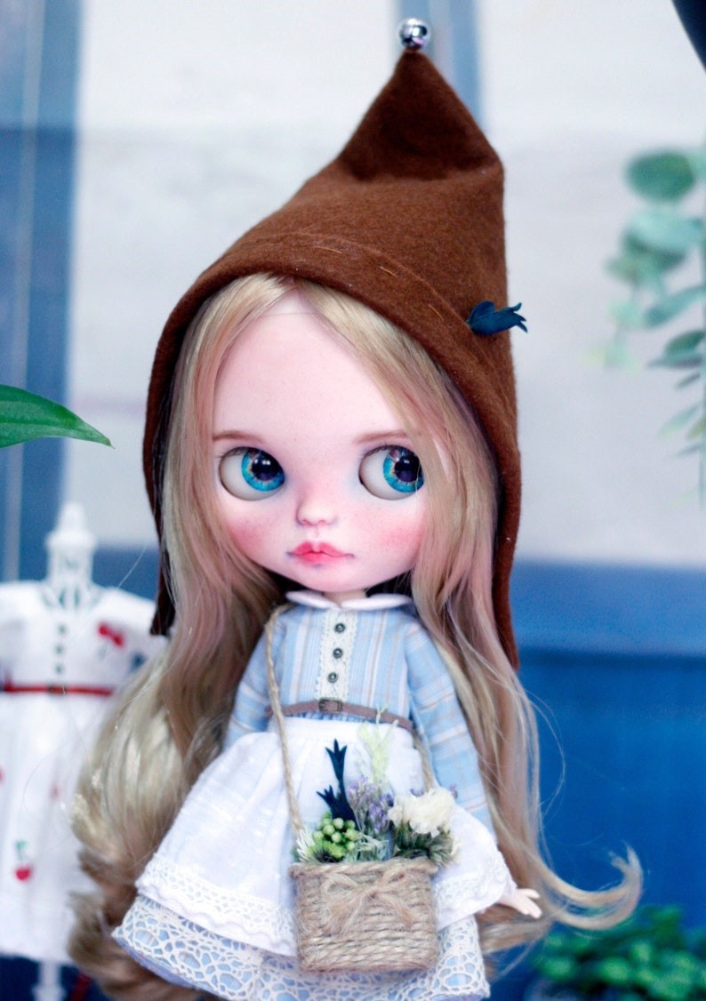 Scarlett – Custom Blythe Doll One-Of-A-Kind OOAK 