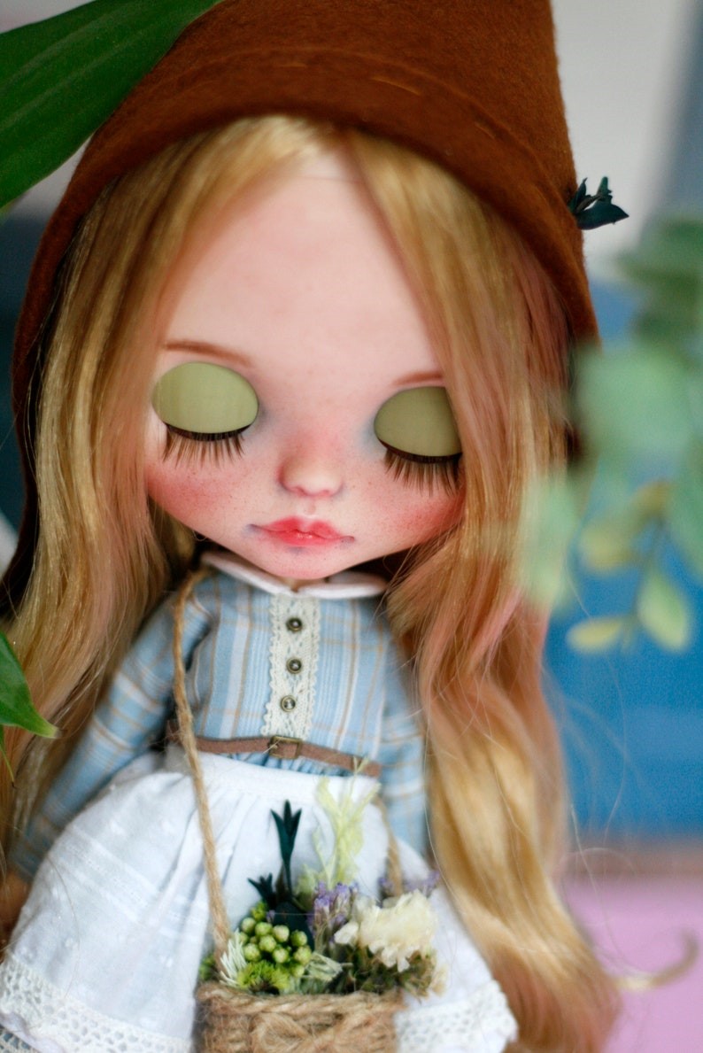 Scarlett – Custom Blythe Doll One-Of-A-Kind OOAK 